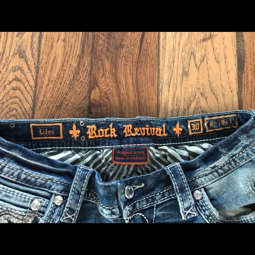 Rock Revival Jeans 30 x 29 boot cut Lilas easy boot The Buckle